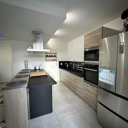 דירה T3 Proche Du Centre *